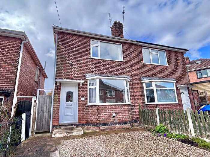 3 Bedroom Semi-Detached House For Sale In Evelyn Drive, Leicester, Leicestershire., LE3