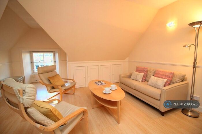 1 Bedroom Flat To Rent In West Port, Edinburgh, EH1