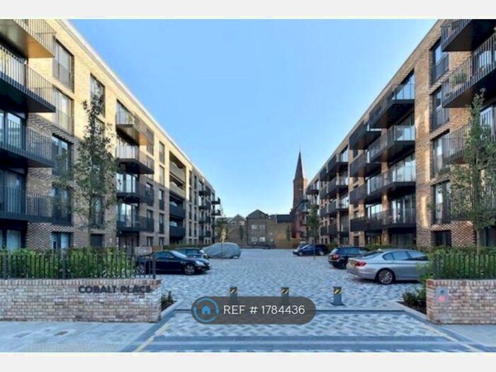 2 Bedroom Flat To Rent In Battersea, London, SW11