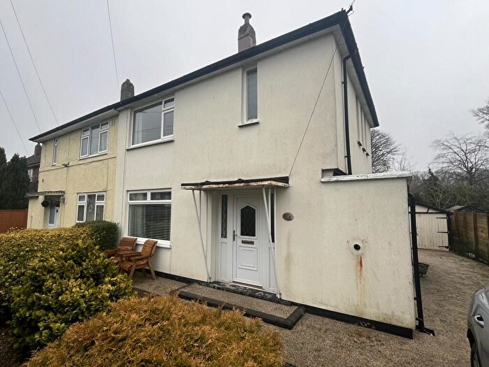 2 Bedroom Semi Detached House To Rent In Raynel Drive, Leeds, West Yorkshire, LS16