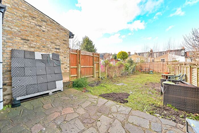 3 Bedroom Terraced House For Sale In Dunstans Road, East Dulwich, London, SE22