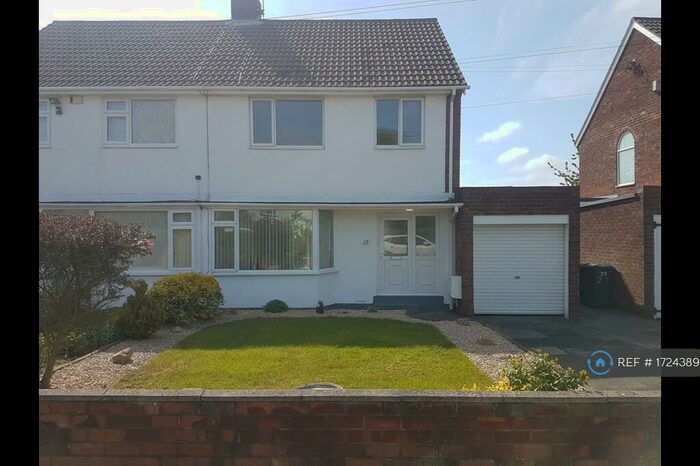 3 Bedroom Semi-Detached House To Rent In North Drive, Sunderland, SR6