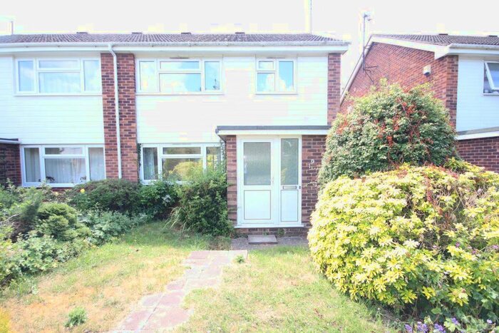 3 Bedroom Property To Rent In Brownlow Road, Cambridge, CB4