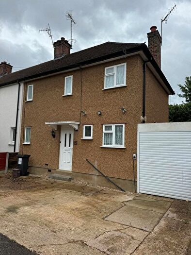 3 Bedroom Terraced House To Rent In Thorpe Crescent, Watford, WD19