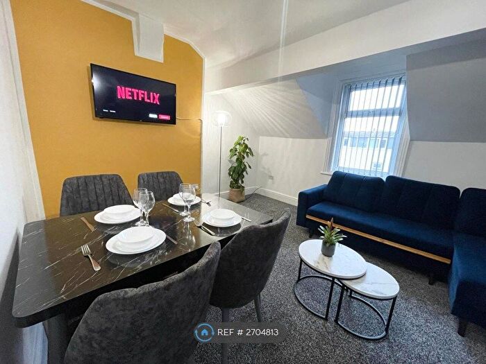 1 Bedroom Flat To Rent In Lord Street, Blackpool, FY1