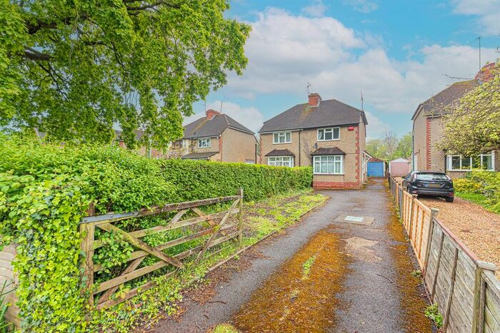 2 Bedroom Semi-Detached House To Rent In Mill Lane, Earley, Reading, RG6