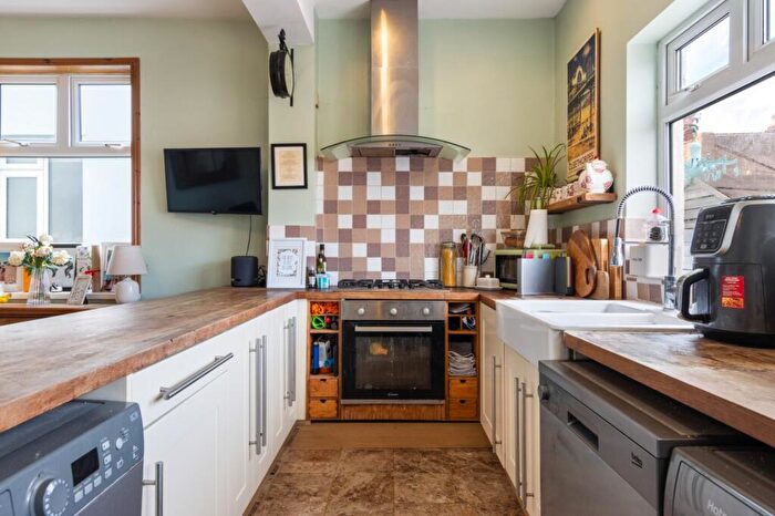 3 Bedroom Detached House For Sale In William Street, Cleethorpes, DN35