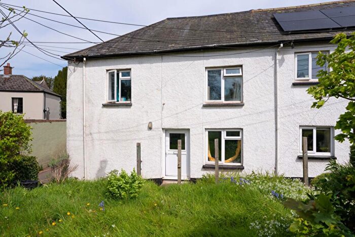 2 Bedroom End Of Terrace House To Rent In Oxford Terrace, Sandford, EX17