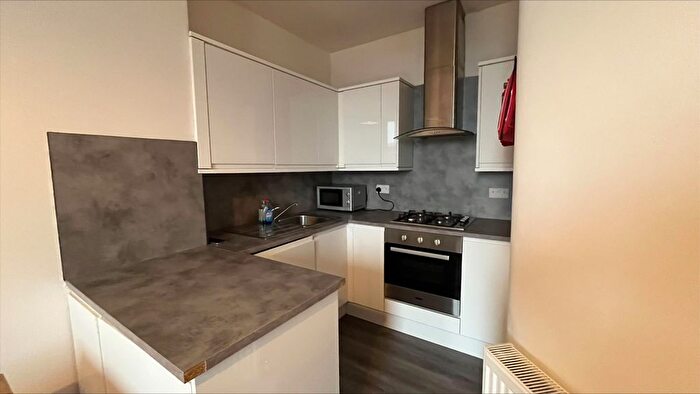 1 Bedroom Flat To Rent In Comiston Terrace, Morningside, Edinburgh, EH10