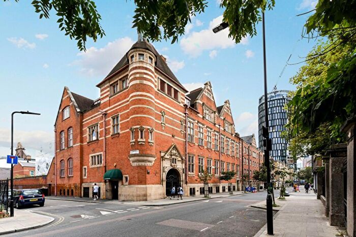 1 Bedroom Flat To Rent In Pitfield Street (), N1