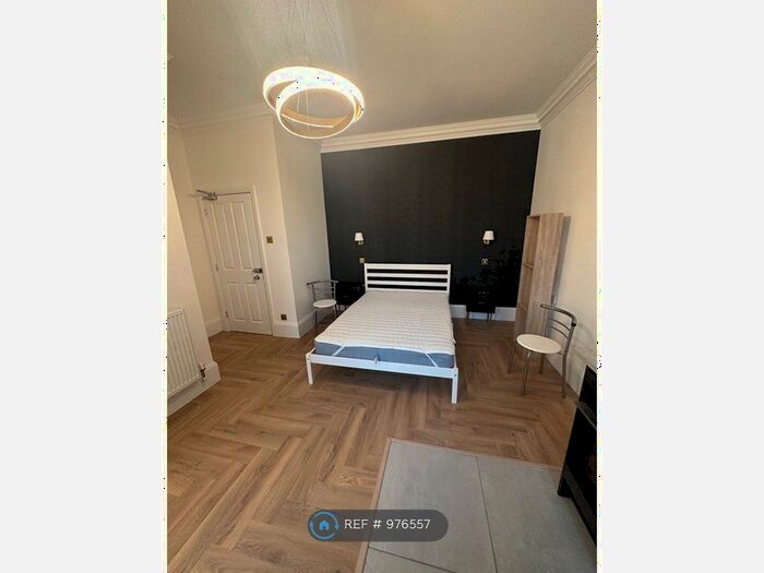 Studio To Rent In West Hill Road, Bournemouth, BH2