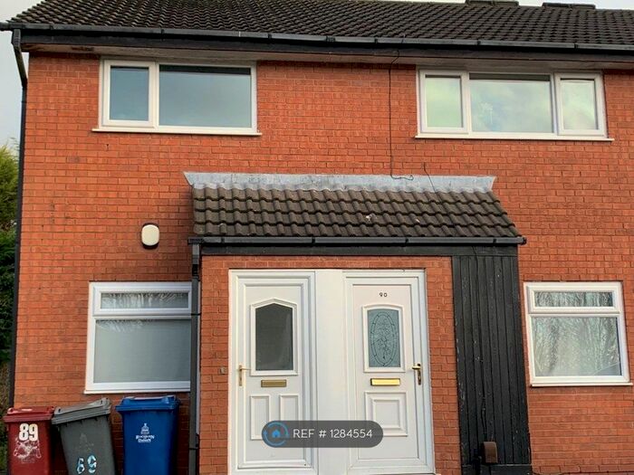2 Bedroom Flat To Rent In Stone Hill Drive, Blackburn BB1