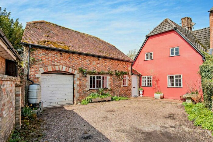 4 Bedroom Semi-Detached House For Sale In Hurdcott, Winterbourne Earls, Salisbury, Wiltshire, SP4