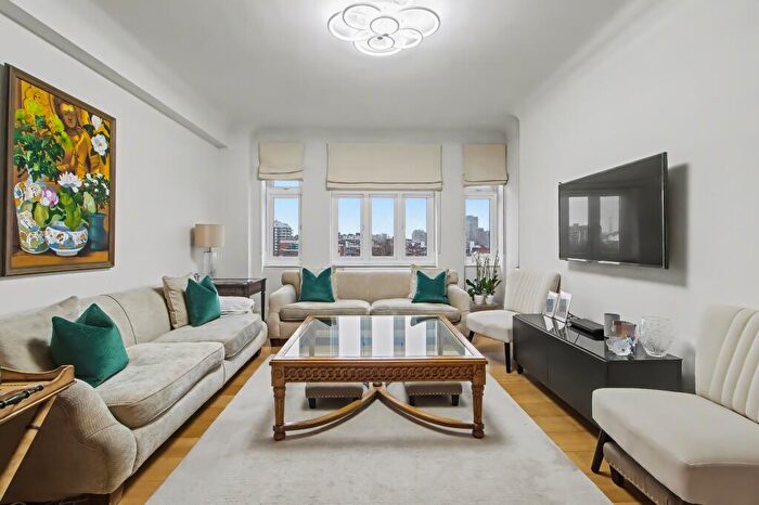 4 Bedroom Apartment For Sale In Grove Hall Court, Hall Road, St John's Wood, NW8