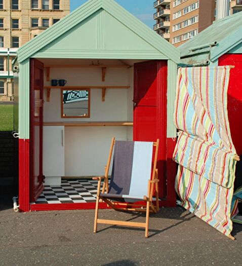 2 Bedroom Apartment To Rent In Hove Central, Boulevard Place Brighton, BN3