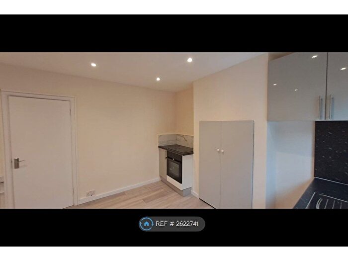 1 Bedroom Flat To Rent In Norman Road, Tunbridge Wells, TN1