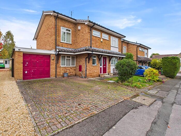 4 Bedroom Detached House For Sale In Home Close, Greens Norton, NN12