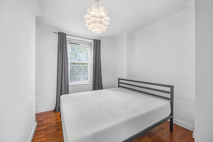 1 Bedroom Flat To Rent In St. Georges Buildings, St. Georges Road, London, SE1