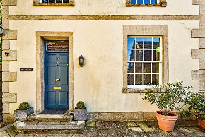 4 Bedroom Detached House For Sale In Bath Road, Beckington, Frome, BA11