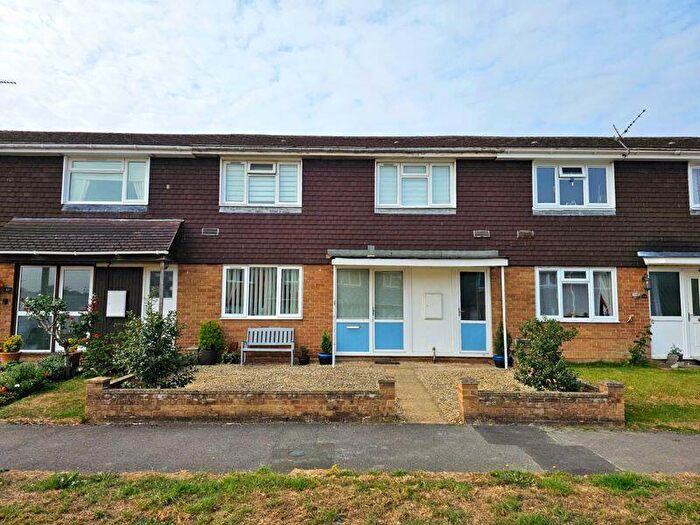3 Bedroom Terraced House For Sale In Woodland Green, Gloucester, GL4