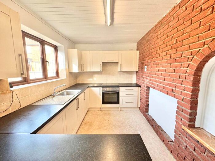 2 Bedroom Semi-Detached House For Sale In Harlesden Road, Romford, RM3