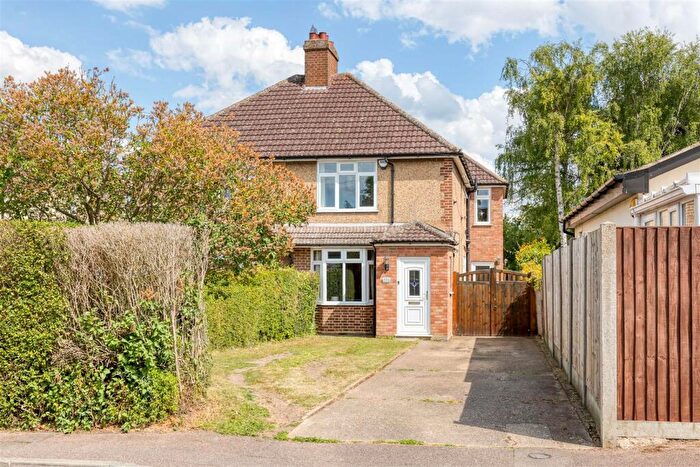 3 Bedroom Semi-Detached House For Sale In Church Road, Stotfold, SG5