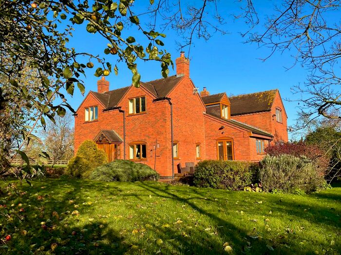4 Bedroom Detached House For Sale In Radmore Lane, Abbots Bromley, Rugeley, WS15