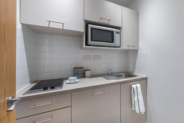 Studio To Rent In Waterside House, Milton Keynes, MK6