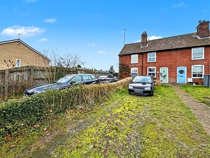 2 Bedroom Cottage For Sale In Combs Lane, Stowmarket, IP14