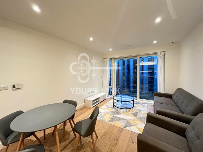 1 Bedroom Flat To Rent In Judde House Duke Of Wellington Avenue, London, SE18