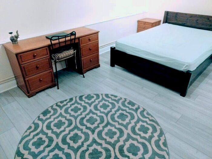 3 Bedroom Flat To Rent In New Park Road, London, SW2