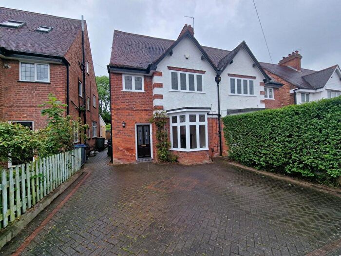 4 Bedroom Semi Detached House To Rent In Royal Road, Sutton Coldfield, B72