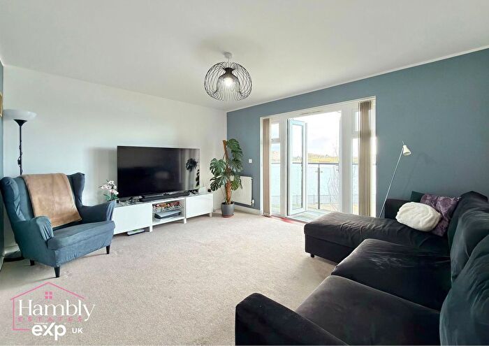 4 Bedroom Terraced House For Sale In Heol Ty Draw, Barry, CF62