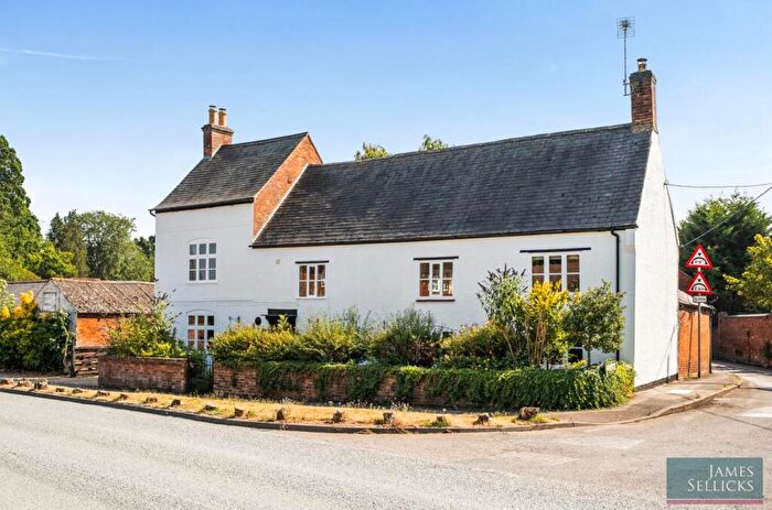 5 Bedroom Country House For Sale In The White House, Main Street, Lubenham, Market Harborough, LE16