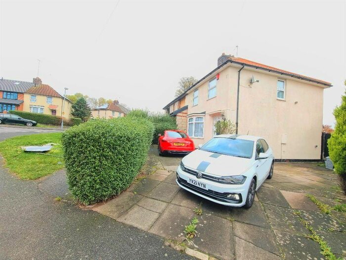 3 Bedroom Semi-Detached House To Rent In Kingscliff Road, Small Heath B10