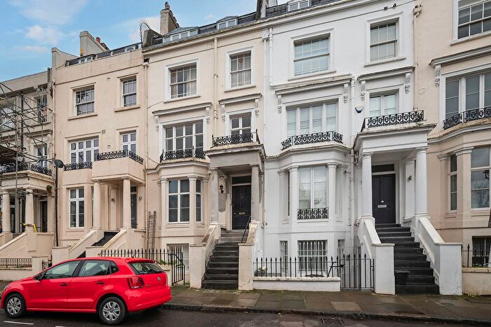 1 Bedroom Flat To Rent In Alma Square, London, NW8