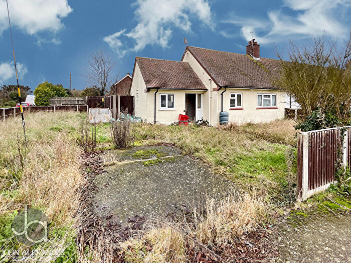 2 Bedroom Terraced Bungalow For Sale In De Vere Estate, Great Bentley, Colchester, CO7
