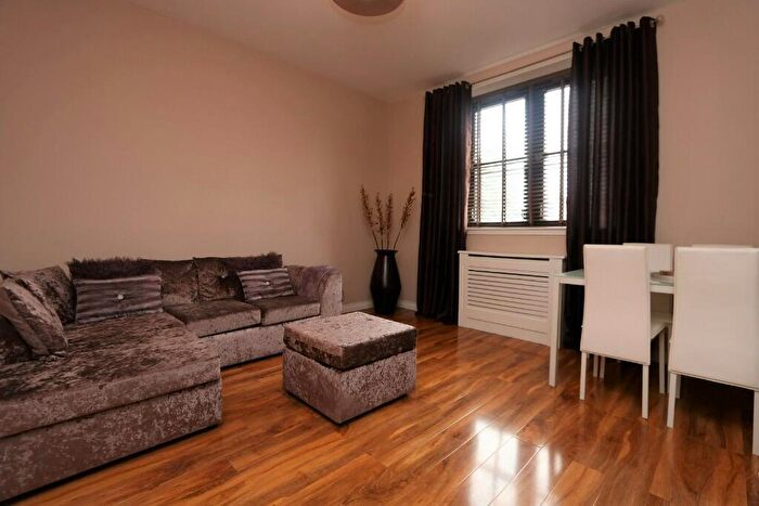 1 Bedroom Terraced House To Rent In Main Street, Bellshill, ML4