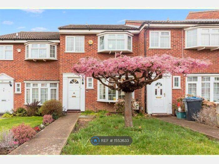 3 Bedroom Terraced House To Rent In Blenheim Road, London, SW20
