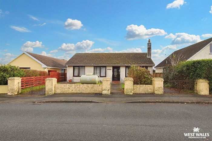 3 Bedroom Detached Bungalow For Sale In Castle View, Simpson Cross, Haverfordwest, SA62