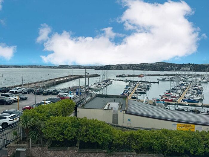 2 Bedroom Flat To Rent In Beacon Terrace, Torquay, TQ1