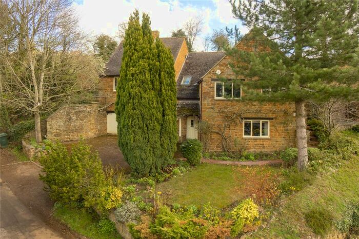 4 Bedroom Property For Sale In Millers Lane, Hornton, Banbury, Oxfordshire, OX15