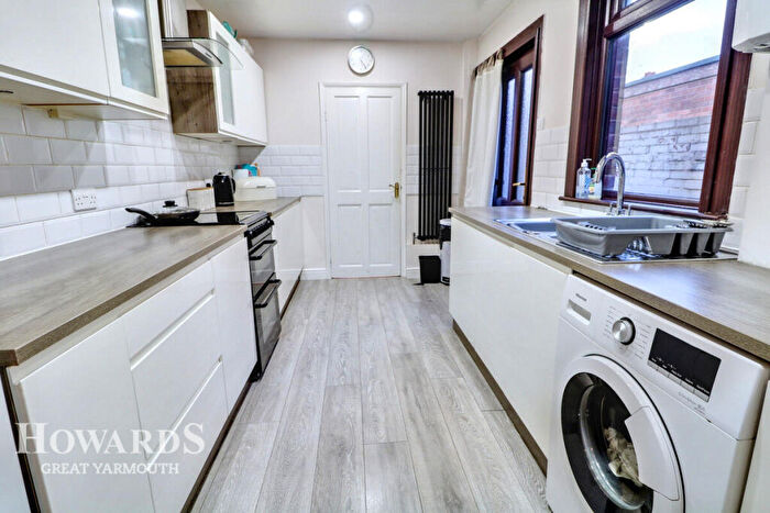 3 Bedroom End Of Terrace House For Sale In Palgrave Road, Great Yarmouth, NR30