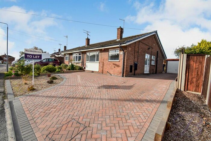 2 Bedroom Semi-Detached Bungalow To Rent In Devonshire Drive, Ollerton, Newark, NG22