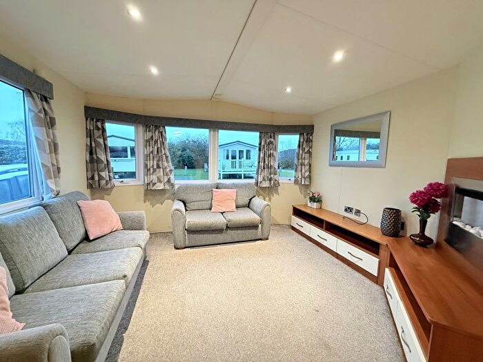 2 Bedroom Park Home For Sale In Breydon Waters, Butt Lane, Burgh Castle, Great Yarmouth, NR31