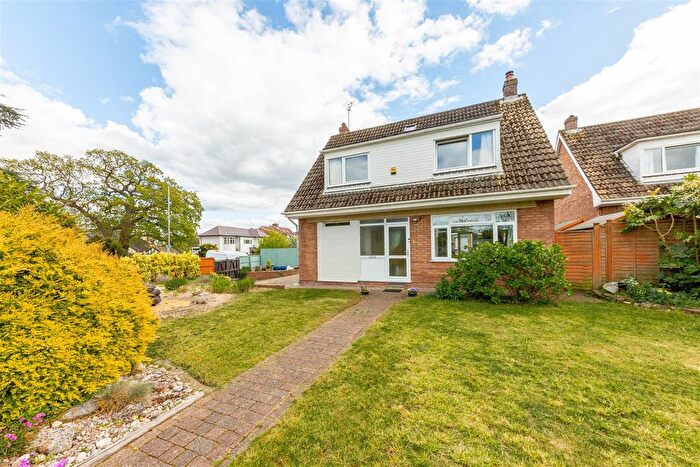 4 Bedroom Detached House For Sale In Coombe Lane, Bristol, BS9