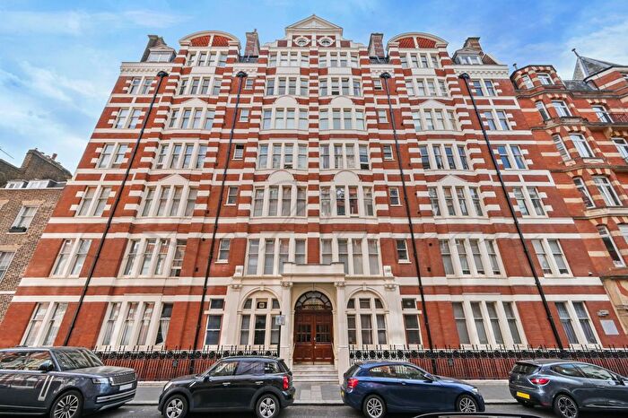 2 Bedroom Flat To Rent In Stafford Place, London, SW1E