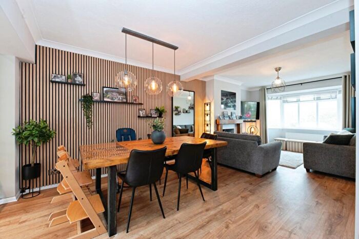 4 Bedroom Semi Detached House For Sale In Cock Lane, Fetcham, Leatherhead, Surrey, KT22