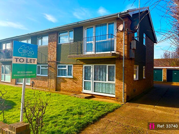2 Bedroom Flat To Rent In Sutton Avenue, Peacehaven, BN10