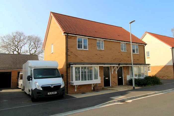 3 Bedroom Semi-Detached House For Sale In Hawthorn Road, Ilton, TA19